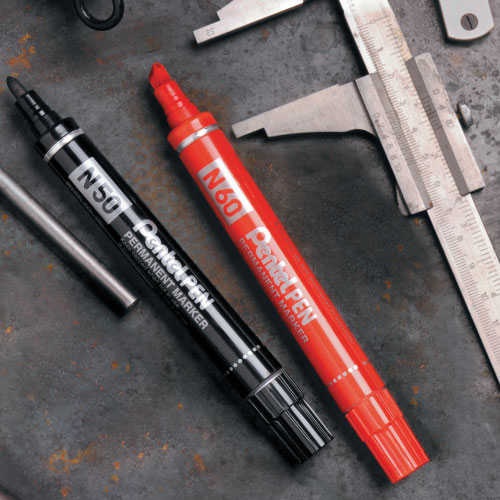 Marcador Permanente con cuerpo de metal Pentel